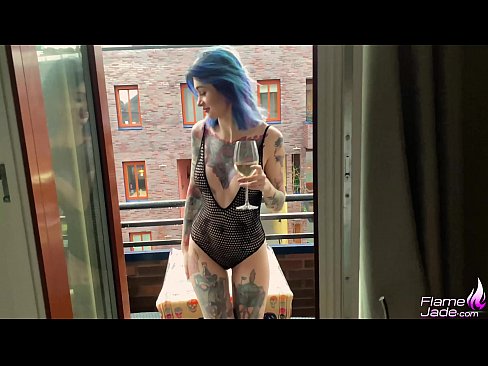 ❤️ Babbar Yarinya Tsotsawa Tare Da Gudu Da Tsanani A Karkashin Budaddiyar Sama Batsa na Gida ❤